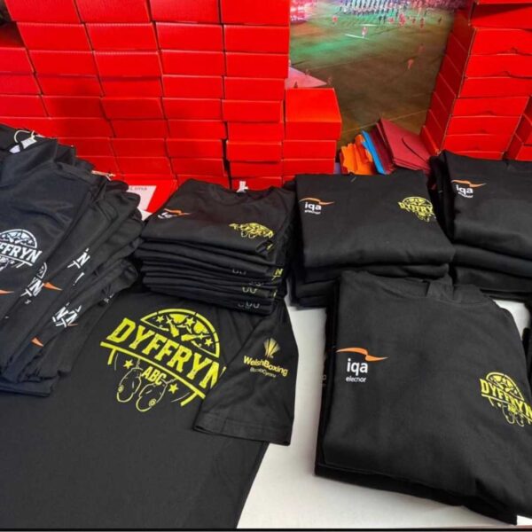 sportswear teamwear sports club running exercise vests polos tees t shirts bundles company team customised logo name print affordable