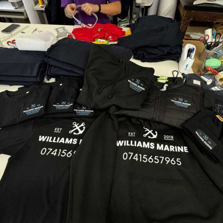 personalised branded business company teamwear workwear high quality with chest logo embroidery print affordable black fleece fleeces jackets grey black white gold yellow