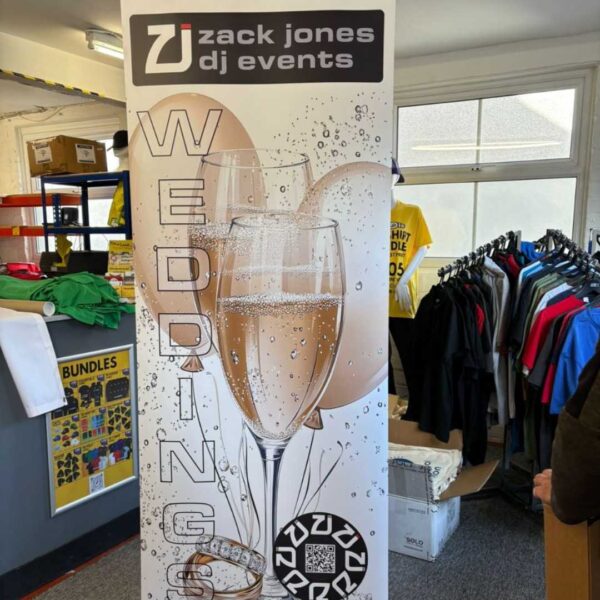personalised branded outdoor indoor banners pop up pull up retractable high quality affordable design cutom business company events