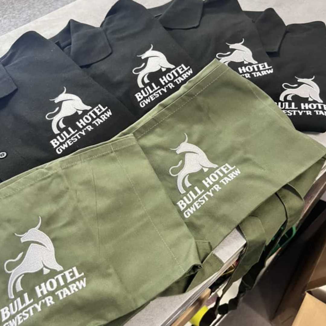 personalised branded chef jacket with logo print embroidered high quality cake bake international custom green black